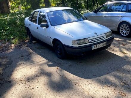 Опель Вектра 1989 в Умани на Automoto.ua Опель Вектра, объемом двигателя 1.8 л и пробегом 350 тыс. км за 700 $, фото 1 на Automoto.ua