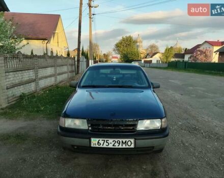 Опель Вектра, об'ємом двигуна 1.6 л та пробігом 220 тис. км за 1500 $, фото 1 на Automoto.ua