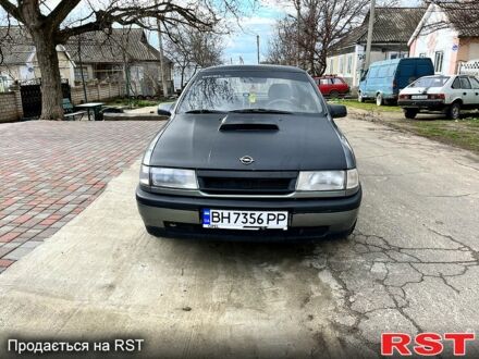 Опель Вектра, объемом двигателя 1.8 л и пробегом 250 тыс. км за 1800 $, фото 1 на Automoto.ua