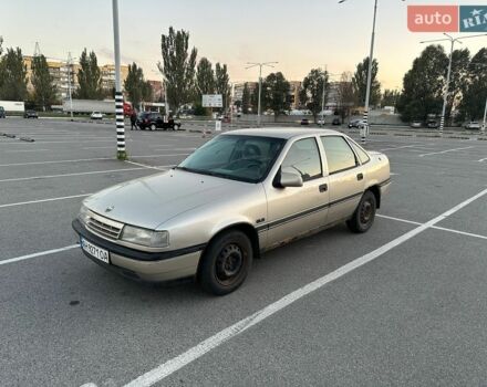 Опель Вектра, объемом двигателя 1.6 л и пробегом 400 тыс. км за 1400 $, фото 1 на Automoto.ua