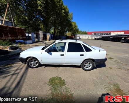 Опель Вектра, объемом двигателя 1.6 л и пробегом 0 тыс. км за 1200 $, фото 1 на Automoto.ua