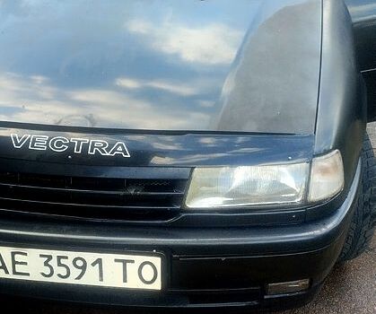 Опель Вектра 1991 в Нежине на Automoto.ua Опель Вектра, объемом двигателя 1.6 л и пробегом 300 тыс. км за 1300 $, фото 1 на Automoto.ua