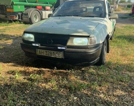 Опель Вектра, объемом двигателя 0 л и пробегом 200 тыс. км за 750 $, фото 1 на Automoto.ua