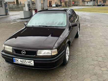 Опель Вектра 1994 у Костополе на Automoto.ua Опель Вектра, об'ємом двигуна 1.7 л та пробігом 350 тис. км за 2400 $, фото 1 на Automoto.ua