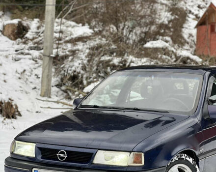 Опель Вектра, объемом двигателя 1.8 л и пробегом 300 тыс. км за 2200 $, фото 1 на Automoto.ua