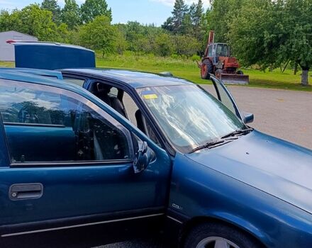 Опель Вектра, об'ємом двигуна 2 л та пробігом 479 тис. км за 999 $, фото 1 на Automoto.ua