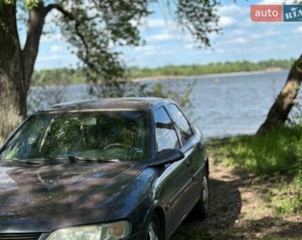 Опель Вектра, объемом двигателя 1.6 л и пробегом 306 тыс. км за 2300 $, фото 1 на Automoto.ua