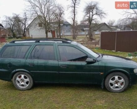 Опель Вектра, объемом двигателя 1.6 л и пробегом 336 тыс. км за 1900 $, фото 1 на Automoto.ua