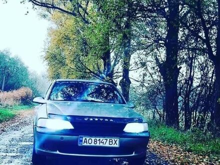 Опель Вектра, об'ємом двигуна 1.8 л та пробігом 234 тис. км за 3100 $, фото 1 на Automoto.ua