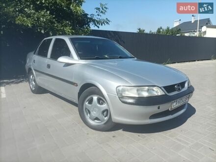 Опель Вектра, объемом двигателя 1.6 л и пробегом 348 тыс. км за 1900 $, фото 1 на Automoto.ua
