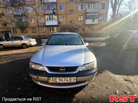 Опель Вектра 1998 в Кривом Роге на Automoto.ua Опель Вектра, объемом двигателя 20 л и пробегом 298 тыс. км за 2200 $, фото 1 на Automoto.ua