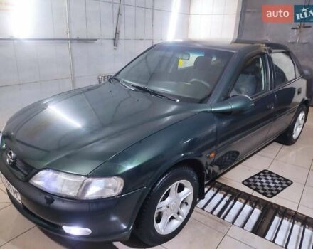 Опель Вектра, объемом двигателя 1.8 л и пробегом 280 тыс. км за 2200 $, фото 1 на Automoto.ua