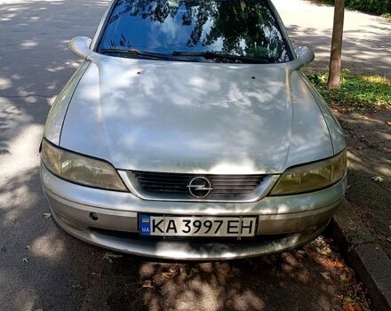 Опель Вектра, объемом двигателя 2 л и пробегом 368 тыс. км за 2300 $, фото 1 на Automoto.ua