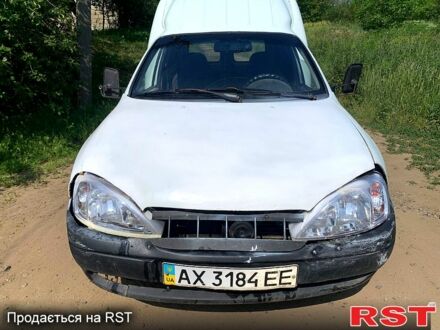 Опель Вектра, объемом двигателя 1.6 л и пробегом 250 тыс. км за 800 $, фото 1 на Automoto.ua