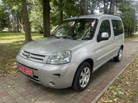 Опель Вектра, об'ємом двигуна 2.2 л та пробігом 300 тис. км за 2500 $, фото 1 на Automoto.ua