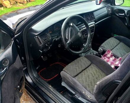 Опель Вектра, объемом двигателя 2 л и пробегом 110 тыс. км за 700 $, фото 1 на Automoto.ua