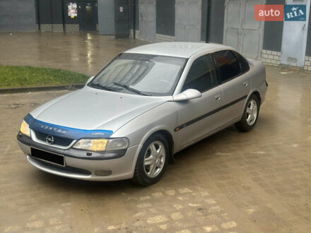 Опель Вектра, об'ємом двигуна 1.8 л та пробігом 241 тис. км за 2499 $, фото 1 на Automoto.ua