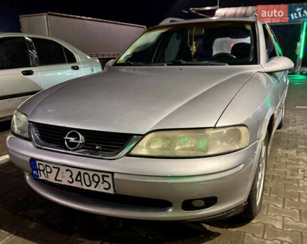 Опель Вектра, объемом двигателя 0 л и пробегом 185 тыс. км за 1250 $, фото 1 на Automoto.ua