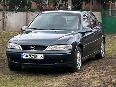 Опель Вектра 2001 у Монастырище на Automoto.ua Опель Вектра, об'ємом двигуна 1.8 л та пробігом 262 тис. км за 4000 $, фото 1 на Automoto.ua
