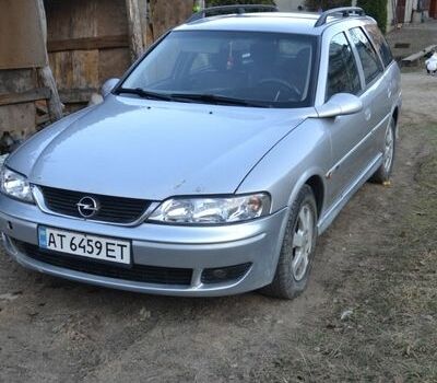 Опель Вектра, объемом двигателя 2.2 л и пробегом 346 тыс. км за 2300 $, фото 1 на Automoto.ua
