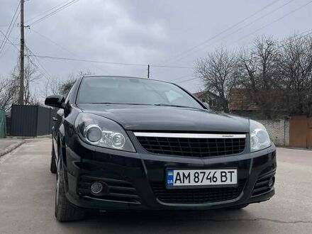 Опель Вектра 2008 у Житомирі на Automoto.ua Опель Вектра, об'ємом двигуна 2.2 л та пробігом 200 тис. км за 6200 $, фото 1 на Automoto.ua