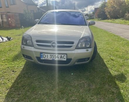 Желтый Опель Вектра, объемом двигателя 3.2 л и пробегом 377 тыс. км за 4300 $, фото 1 на Automoto.ua