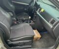 Желтый Опель Вектра, объемом двигателя 3.2 л и пробегом 377 тыс. км за 4300 $, фото 13 на Automoto.ua