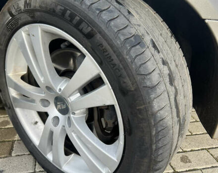 Жовтий Опель Вектра, об'ємом двигуна 3.2 л та пробігом 350 тис. км за 3750 $, фото 15 на Automoto.ua