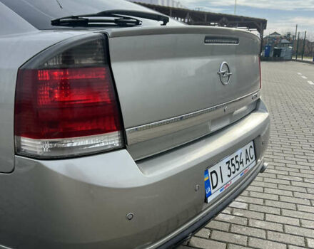 Жовтий Опель Вектра, об'ємом двигуна 3.2 л та пробігом 350 тис. км за 3750 $, фото 11 на Automoto.ua