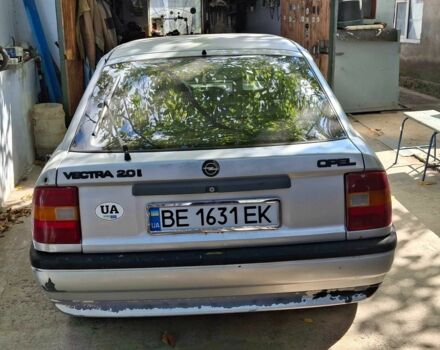 Опель Вектра 1989 в Николаеве на Automoto.ua Серый Опель Вектра, объемом двигателя 2 л и пробегом 300 тыс. км за 1200 $, фото 2 на Automoto.ua