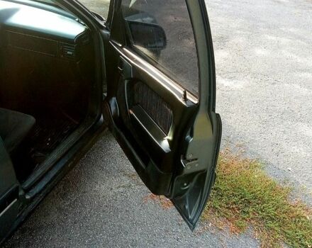 Сірий Опель Вектра, об'ємом двигуна 1.6 л та пробігом 250 тис. км за 1500 $, фото 3 на Automoto.ua