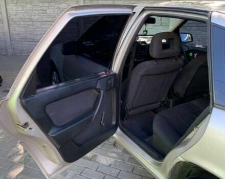 Серый Опель Вектра, объемом двигателя 2 л и пробегом 230 тыс. км за 1600 $, фото 7 на Automoto.ua