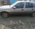 Сірий Опель Вектра, об'ємом двигуна 1.6 л та пробігом 70 тис. км за 677 $, фото 2 на Automoto.ua