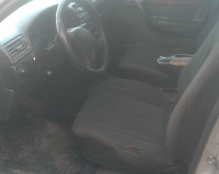 Серый Опель Вектра, объемом двигателя 1.7 л и пробегом 2 тыс. км за 1500 $, фото 4 на Automoto.ua