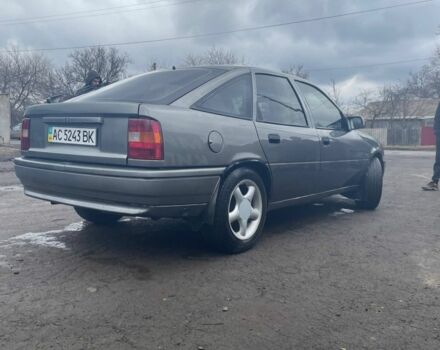 Серый Опель Вектра, объемом двигателя 2 л и пробегом 362 тыс. км за 1381 $, фото 4 на Automoto.ua