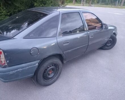 Сірий Опель Вектра, об'ємом двигуна 0 л та пробігом 300 тис. км за 800 $, фото 3 на Automoto.ua