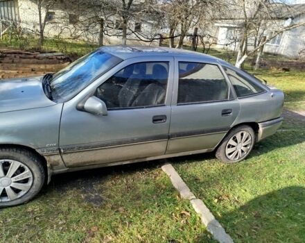 Сірий Опель Вектра, об'ємом двигуна 1.8 л та пробігом 251 тис. км за 1250 $, фото 5 на Automoto.ua