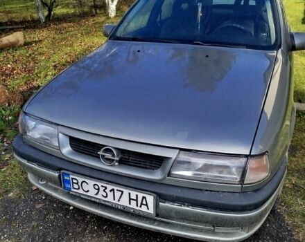 Сірий Опель Вектра, об'ємом двигуна 1.8 л та пробігом 251 тис. км за 1250 $, фото 6 на Automoto.ua