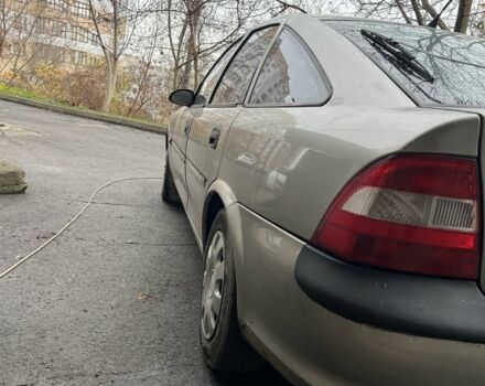 Серый Опель Вектра, объемом двигателя 1.6 л и пробегом 320 тыс. км за 1450 $, фото 5 на Automoto.ua