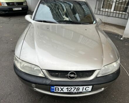 Серый Опель Вектра, объемом двигателя 1.6 л и пробегом 320 тыс. км за 1450 $, фото 10 на Automoto.ua