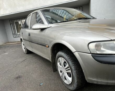 Серый Опель Вектра, объемом двигателя 1.6 л и пробегом 320 тыс. км за 1450 $, фото 9 на Automoto.ua