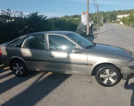 Опель Вектра 1997 в Яворове на Automoto.ua Серый Опель Вектра, объемом двигателя 0 л и пробегом 410 тыс. км за 1700 $, фото 1 на Automoto.ua