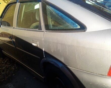 Серый Опель Вектра, объемом двигателя 2 л и пробегом 300 тыс. км за 360 $, фото 3 на Automoto.ua