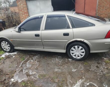 Серый Опель Вектра, объемом двигателя 1.8 л и пробегом 300 тыс. км за 1900 $, фото 6 на Automoto.ua