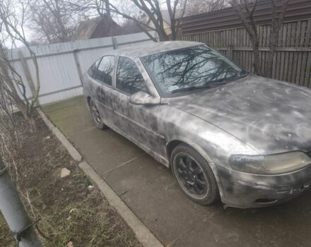 Сірий Опель Вектра, об'ємом двигуна 2 л та пробігом 258 тис. км за 700 $, фото 2 на Automoto.ua