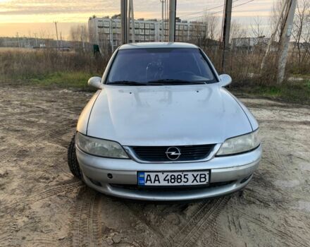 Серый Опель Вектра, объемом двигателя 2 л и пробегом 279 тыс. км за 1900 $, фото 1 на Automoto.ua