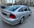 Серый Опель Вектра, объемом двигателя 2 л и пробегом 200 тыс. км за 980 $, фото 5 на Automoto.ua