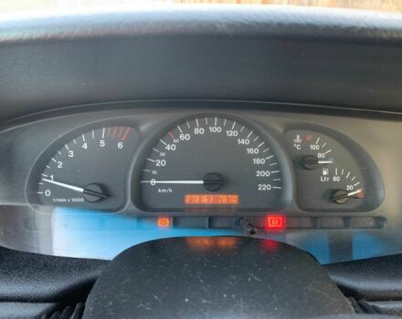 Серый Опель Вектра, объемом двигателя 2 л и пробегом 279 тыс. км за 1900 $, фото 10 на Automoto.ua