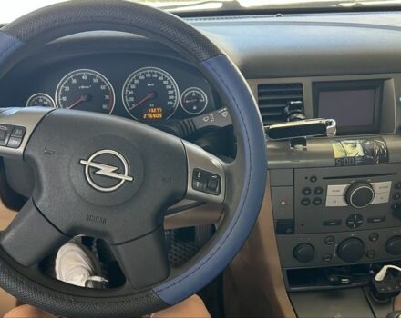 Серый Опель Вектра, объемом двигателя 2 л и пробегом 277 тыс. км за 3000 $, фото 1 на Automoto.ua