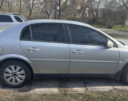 Сірий Опель Вектра, об'ємом двигуна 2.2 л та пробігом 275 тис. км за 4000 $, фото 3 на Automoto.ua